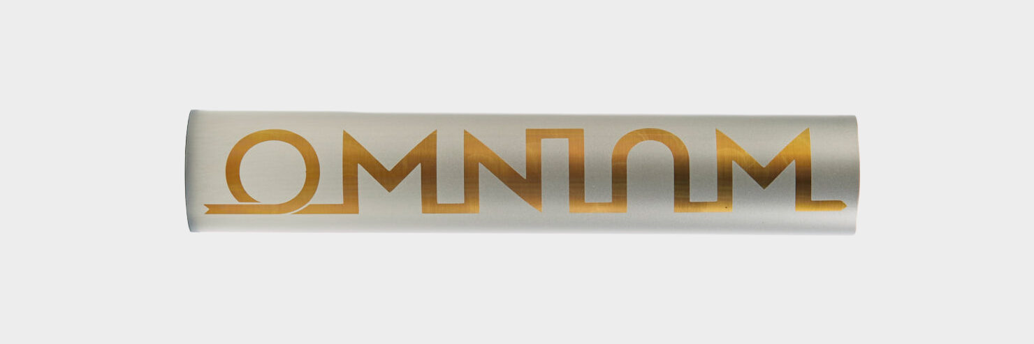 OMNIUM_2025_BLASTED_BRONZE-FLAT-PRESS_72dpi
