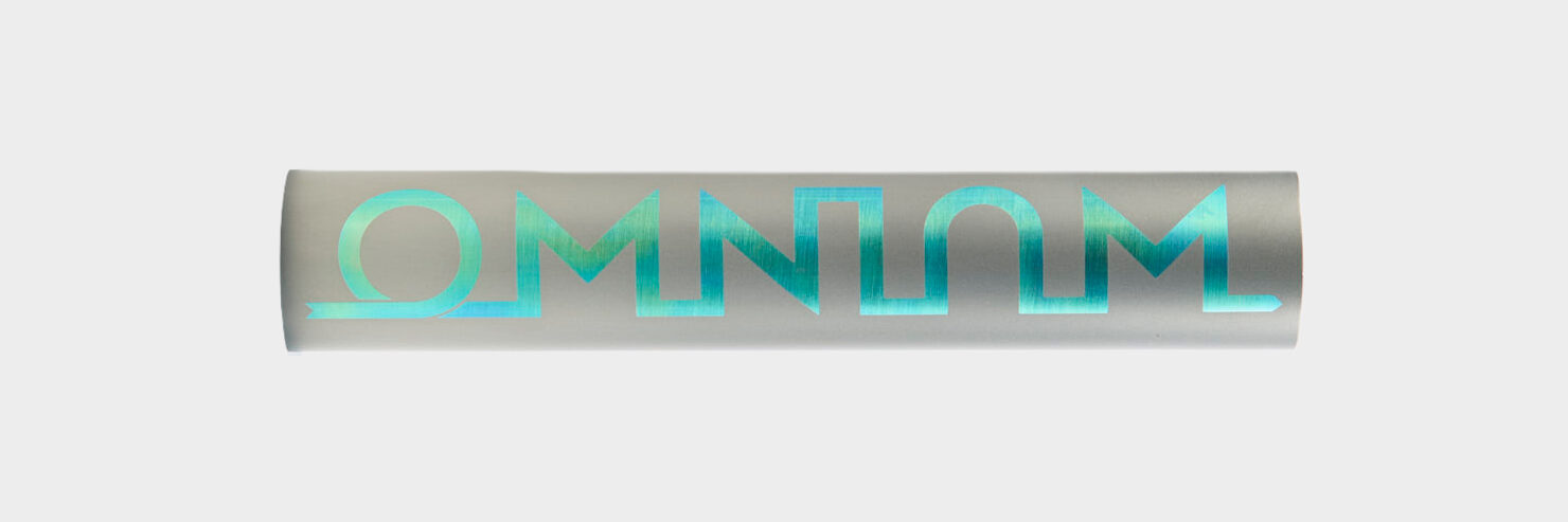 OMNIUM_2025_BLASTED_GREEN-FLAT-PRESS_72dpi