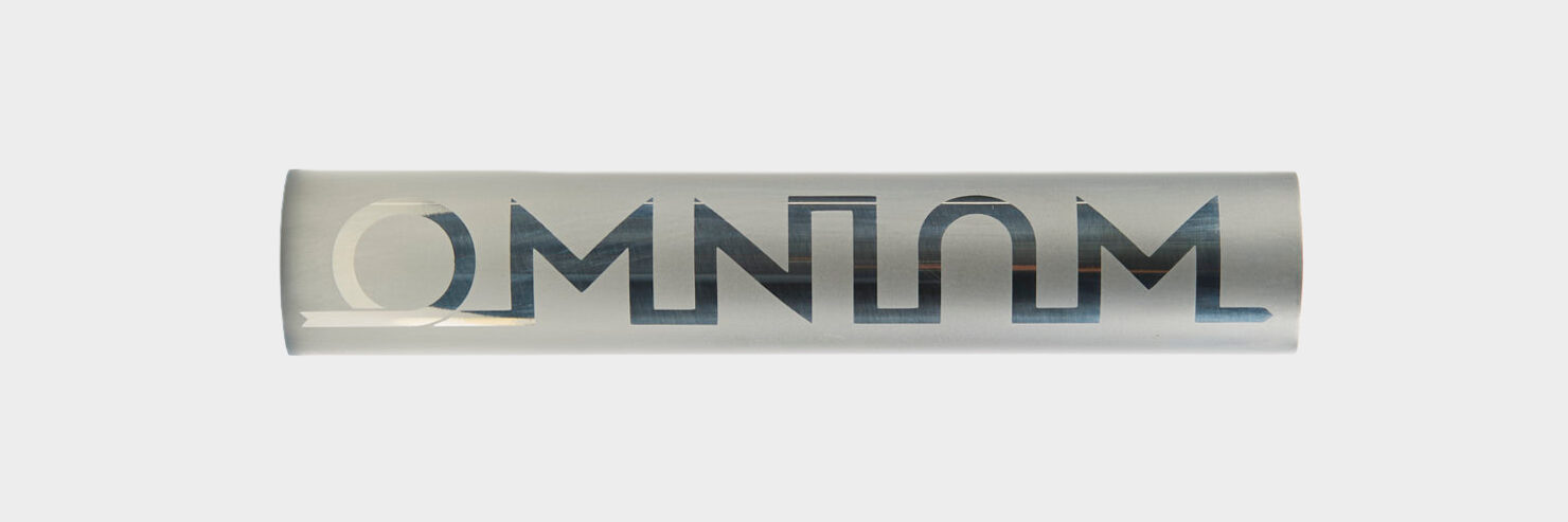 OMNIUM_2025_BLASTED_MIRROR-FLAT-PRESS_72dpi