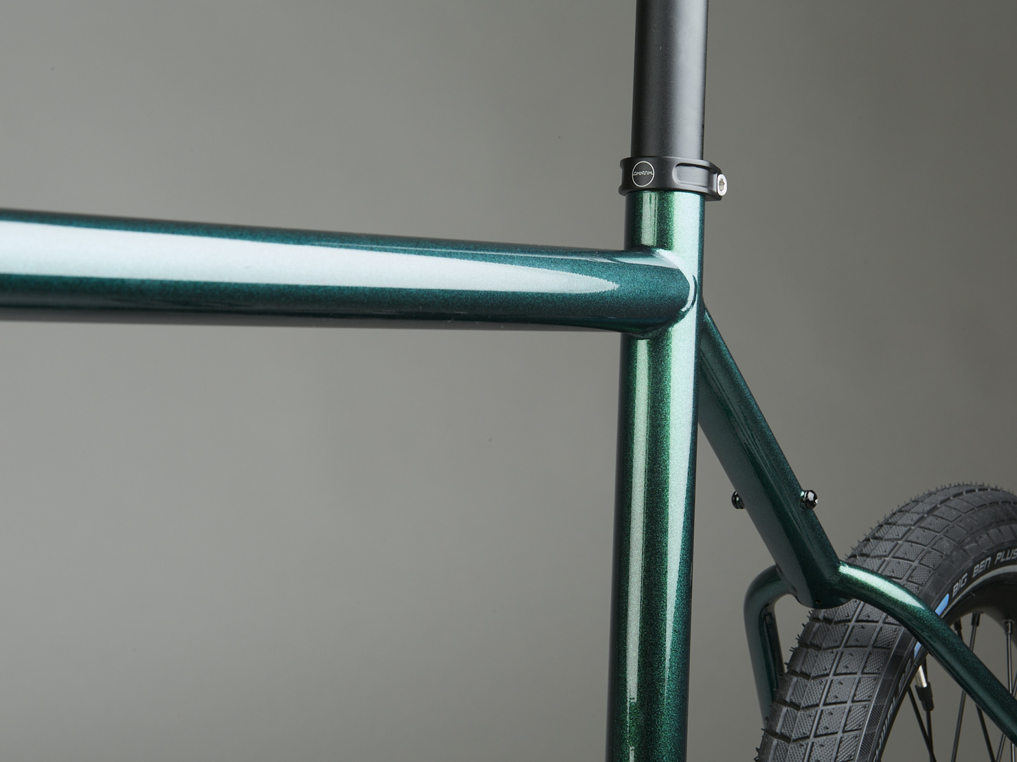 OMNIUM_2026_NANO_GREEN14