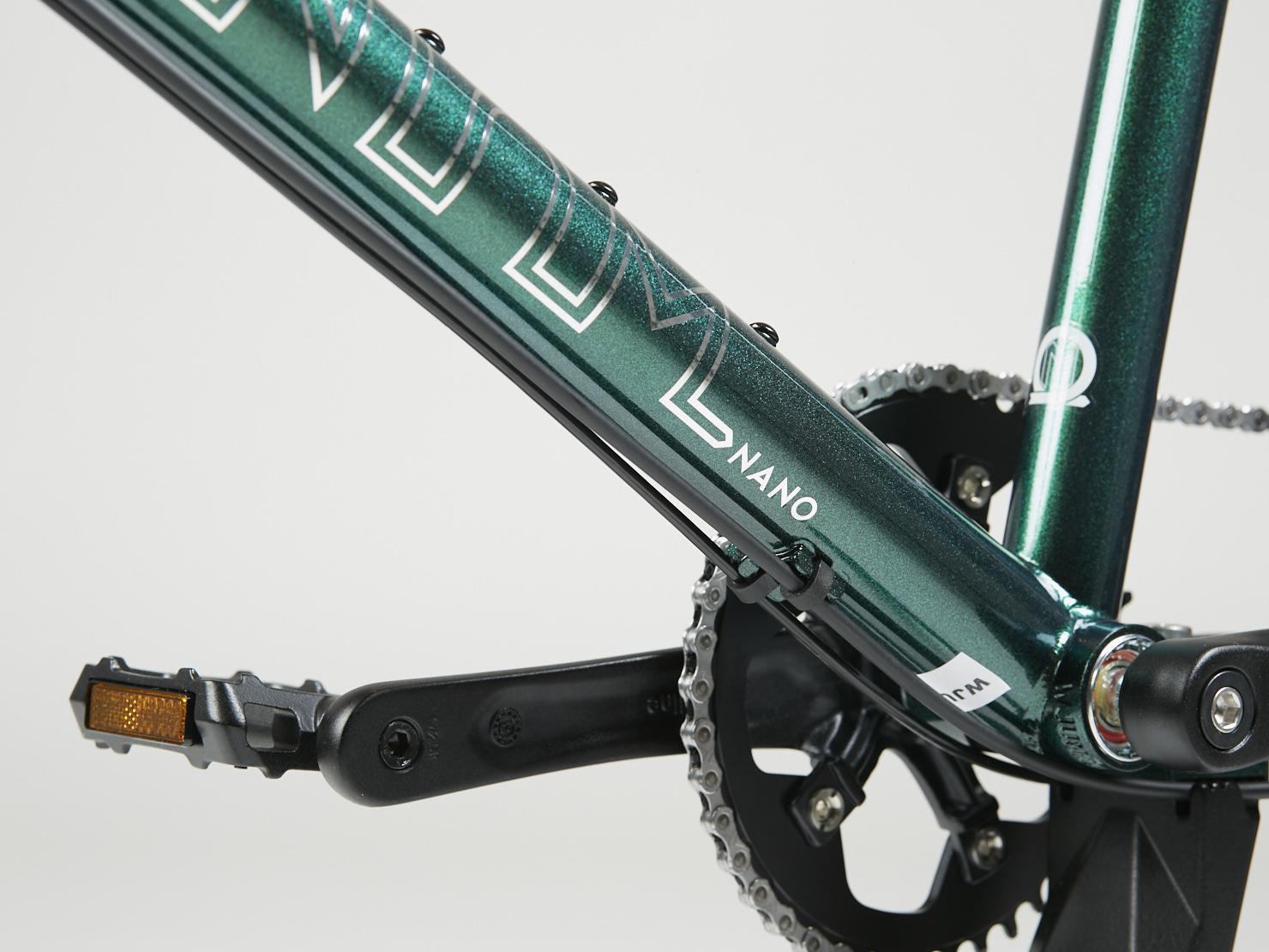 OMNIUM_2026_NANO_GREEN9